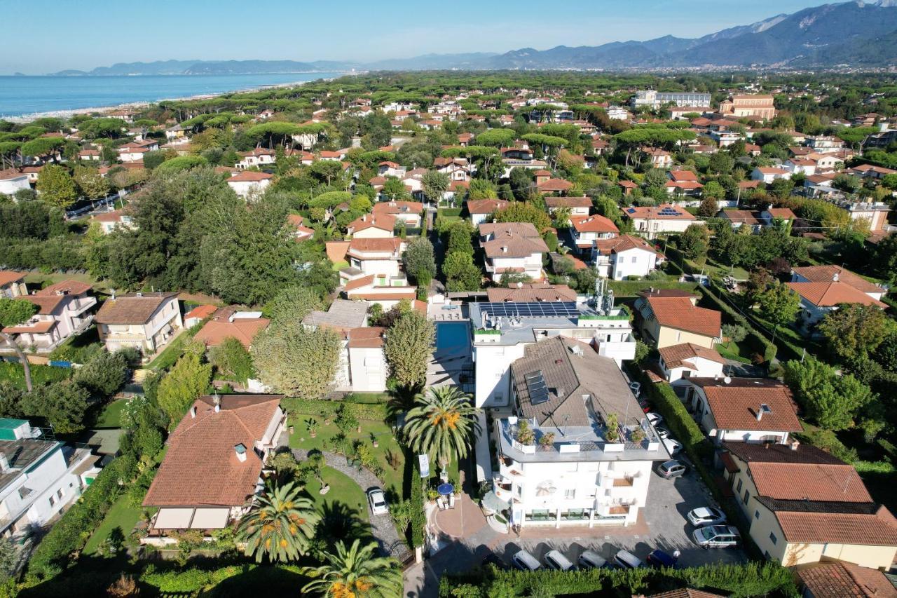 Hotel Tarabella Forte dei Marmi Kültér fotó