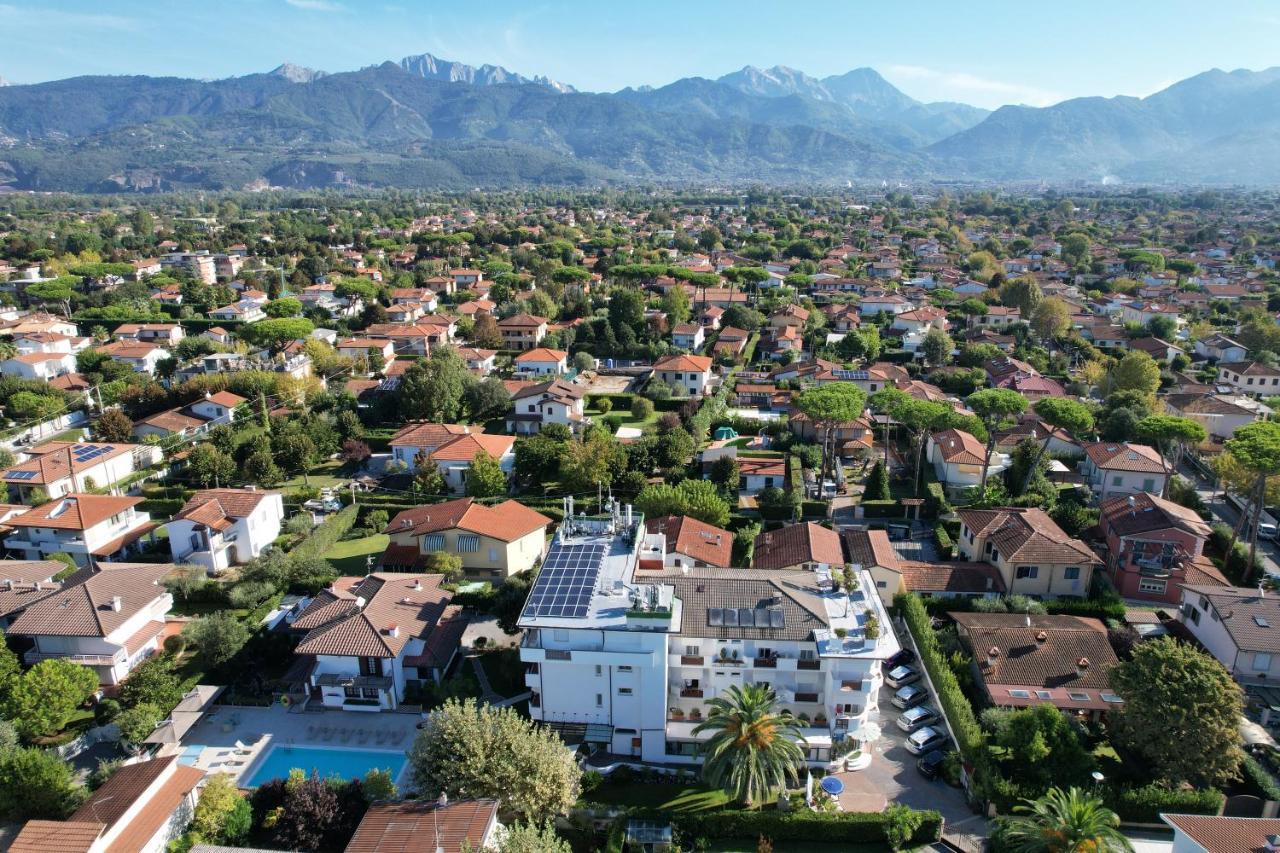 Hotel Tarabella Forte dei Marmi Kültér fotó