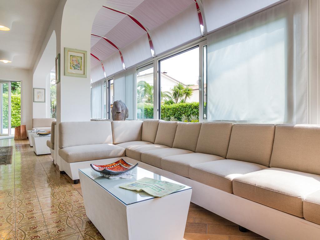 Hotel Tarabella Forte dei Marmi Kültér fotó